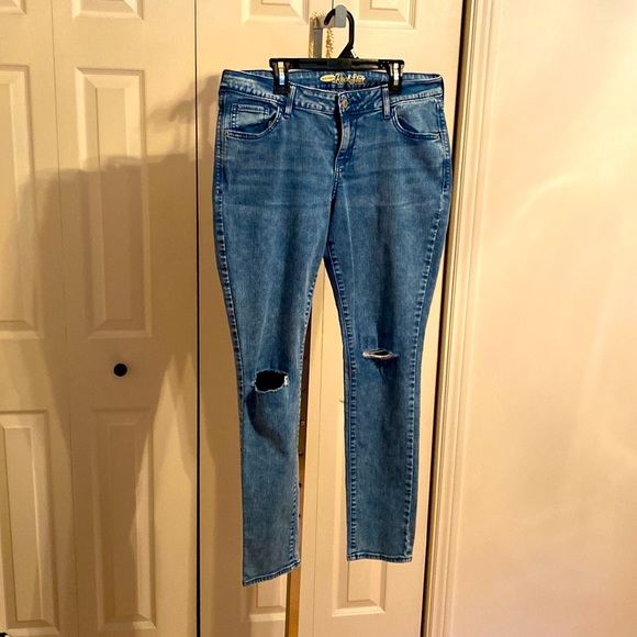 Old Navy Rockstar Skinny Jeans EUC 🎆 2 pairs 🎆 - Picture 4 of 14